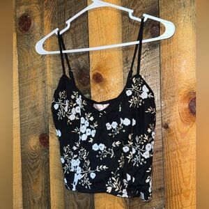 NWT Willow & Root crop tank